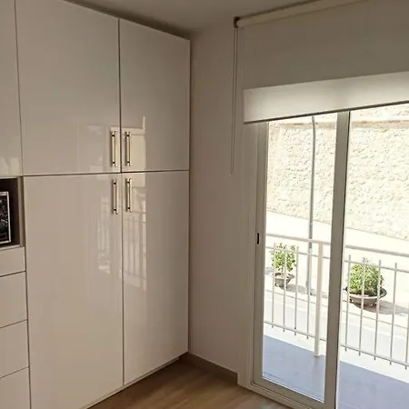Moderno En El Centro De アパート